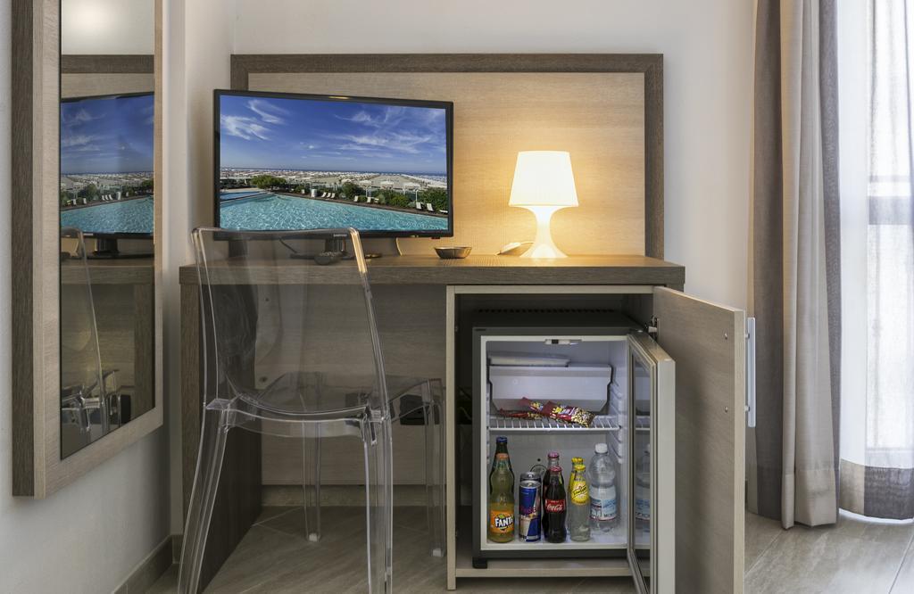לידו די קאמאיורה Hotel Lido Inn מראה חיצוני תמונה