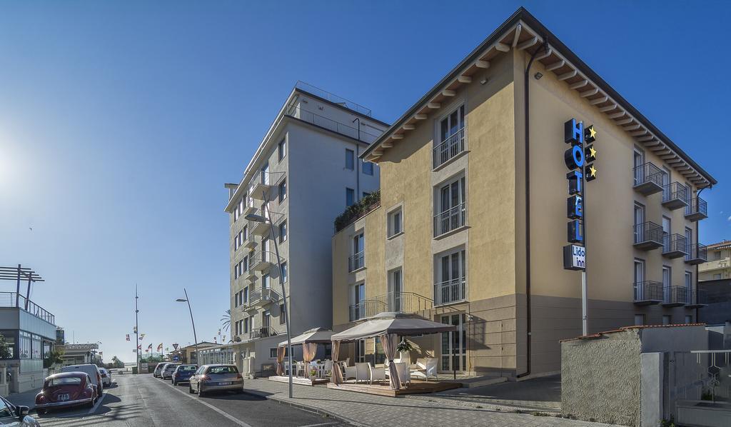 לידו די קאמאיורה Hotel Lido Inn מראה חיצוני תמונה