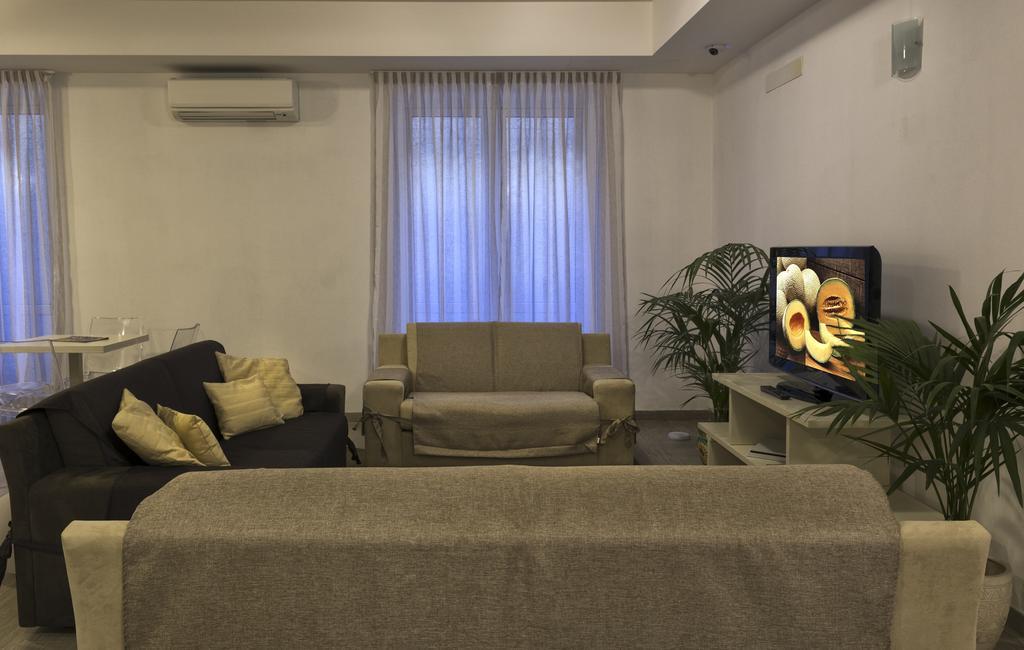לידו די קאמאיורה Hotel Lido Inn מראה חיצוני תמונה